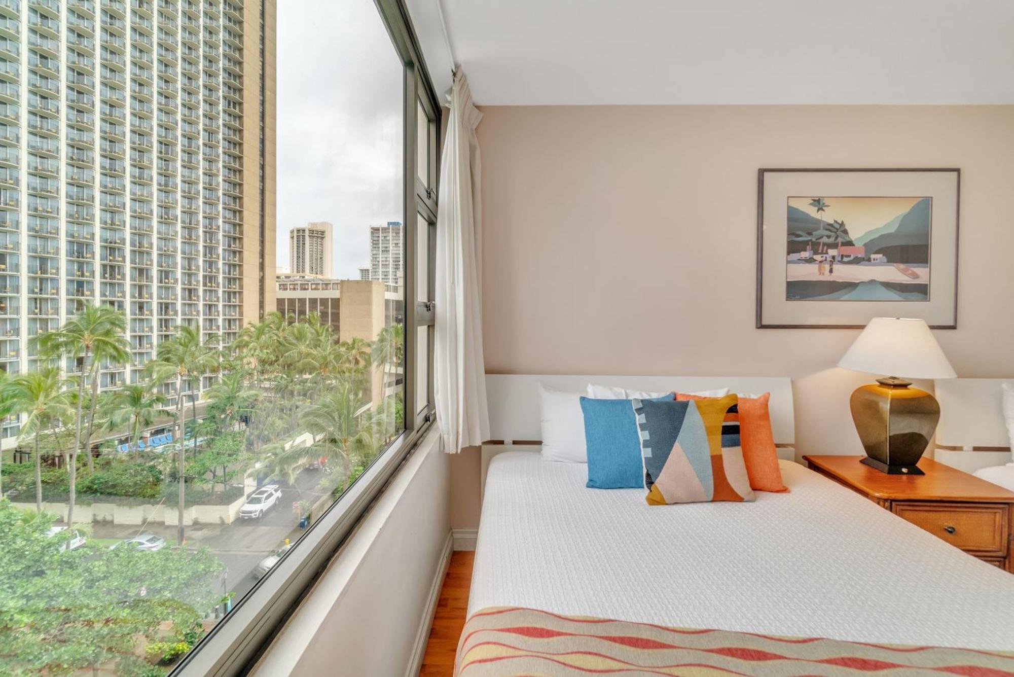 Standard Waikiki Banyan With Mountain View * Honolulu